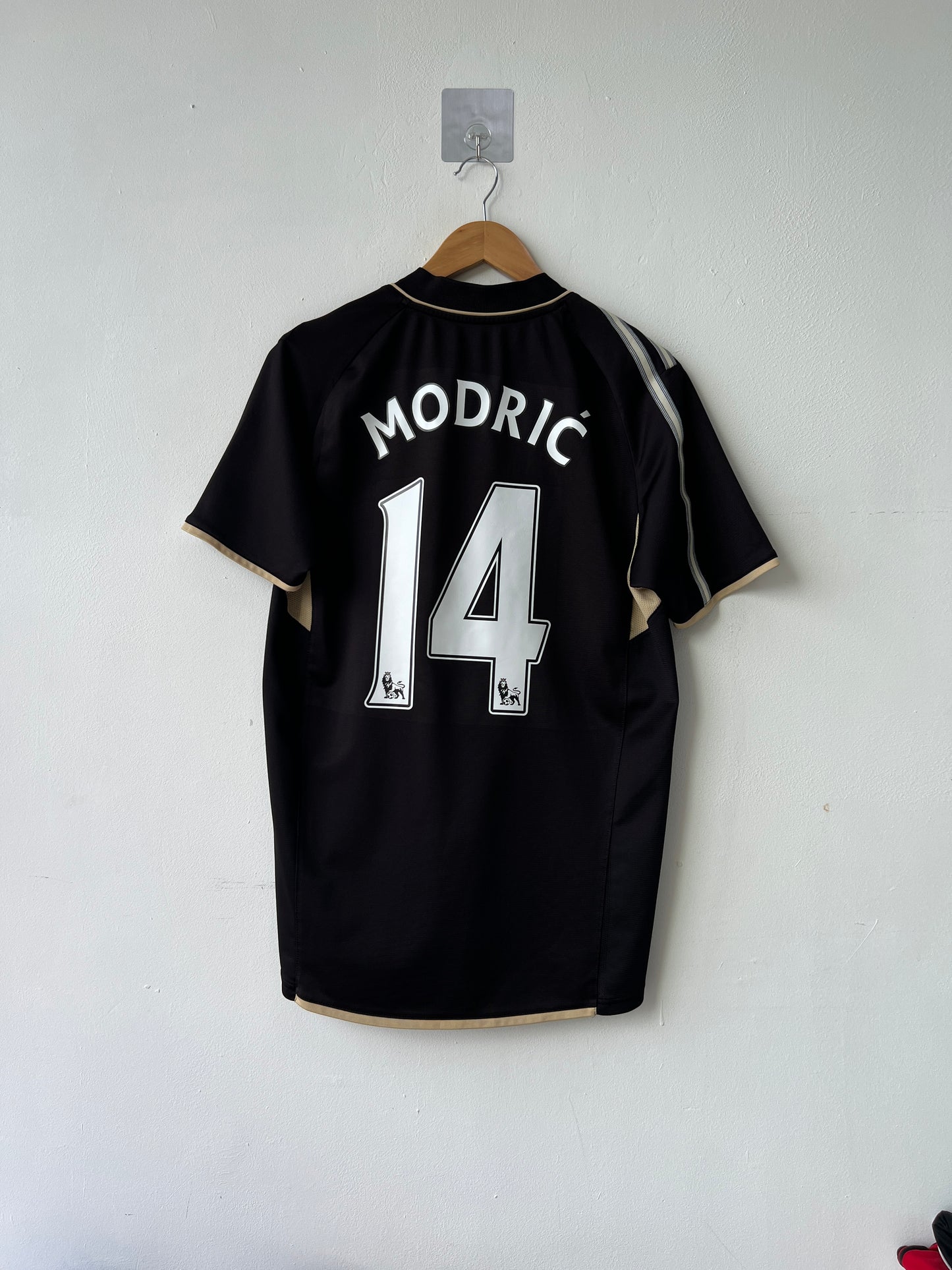 (M) Tottenham Spurs 2008-09 Third Shirt Modric #14