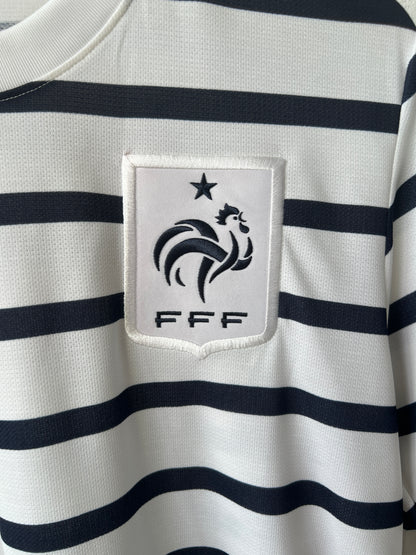 (M) France 2011-12 Away Shirt