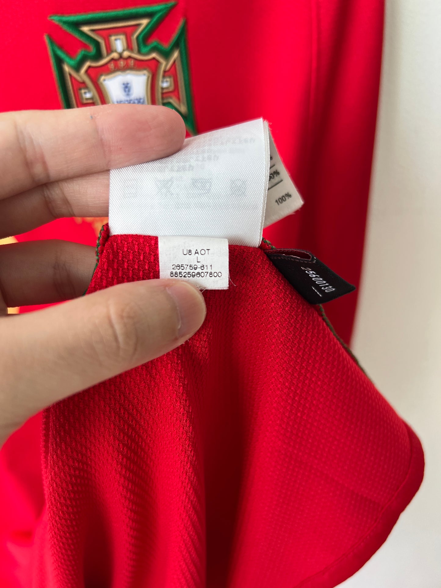 (L) Portugal 2008-10 Home Shirt Ronaldo #7 (MDT)