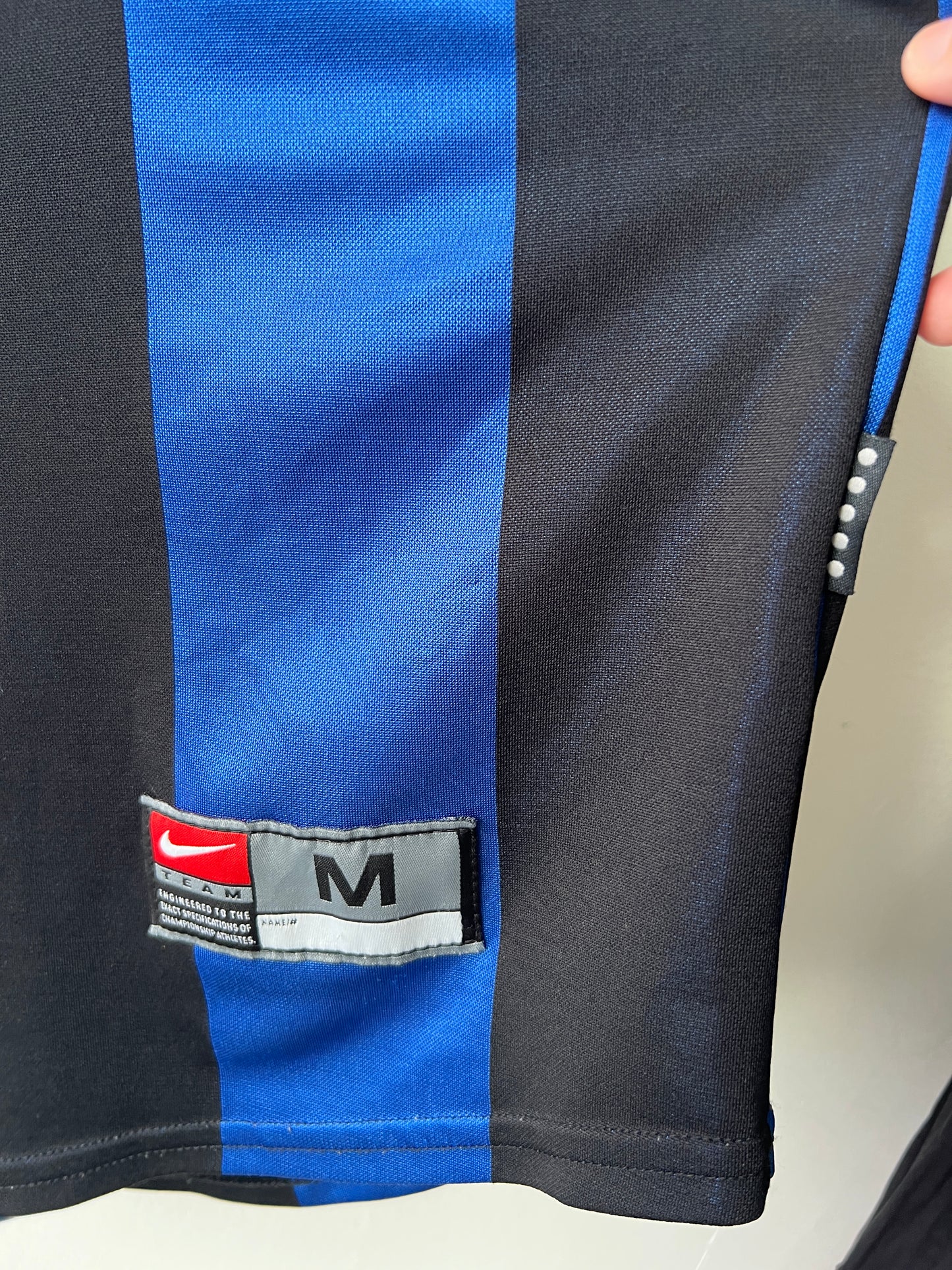 (M fits L) Inter Milan 1999-00 Home Shirt Ronaldo #9