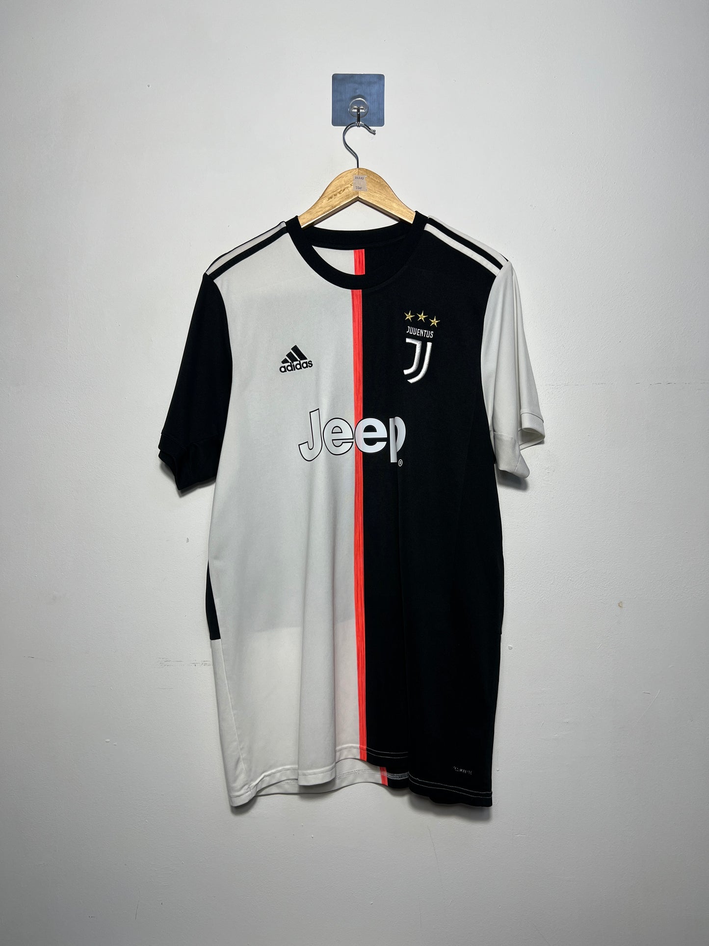 (L) Juventus 2019-20 Home Shirt Ronaldo #7