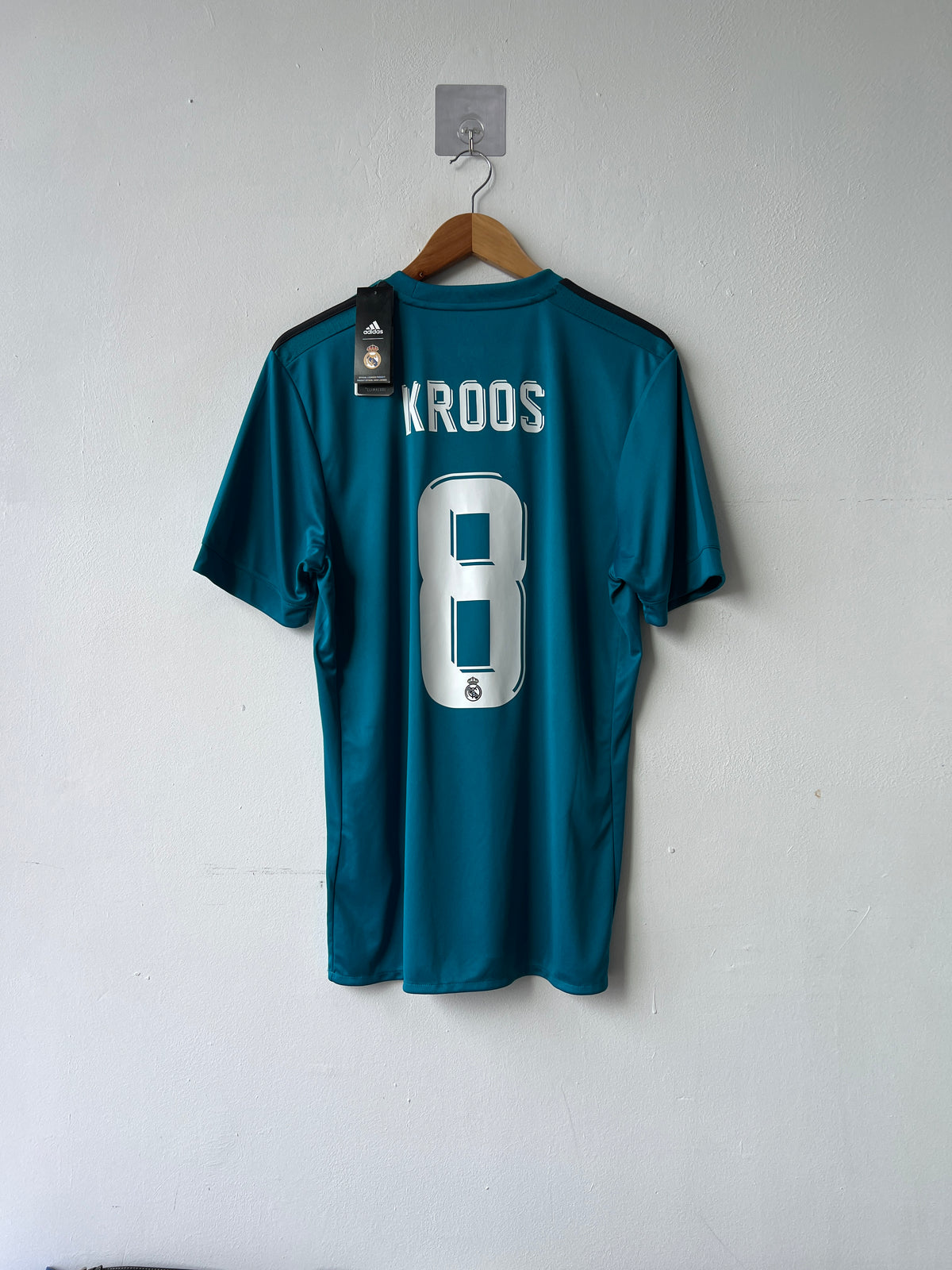 (M) Real Madrid 2017-18 Third Shirt Kroos #8 (NEW)