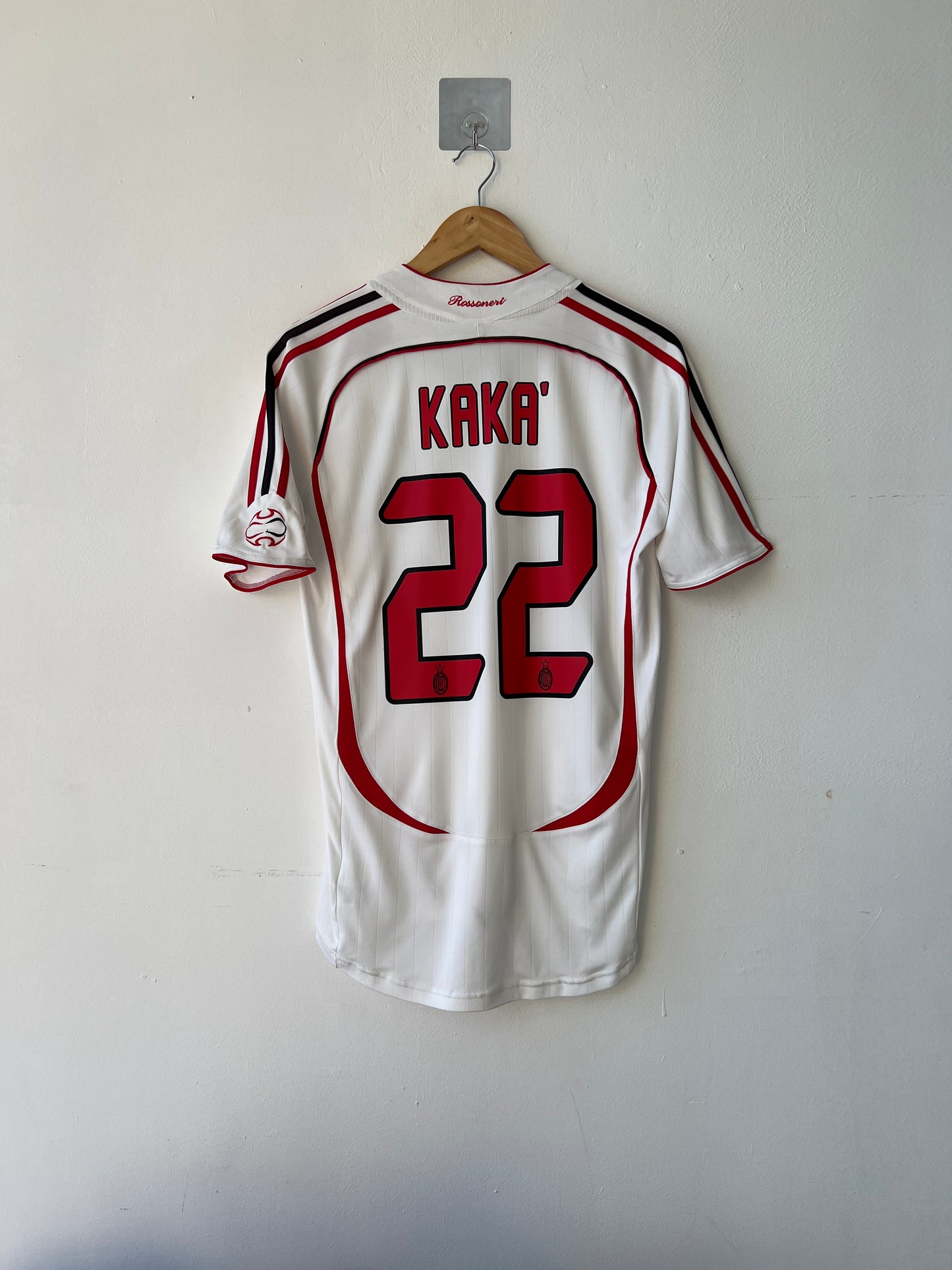 (S fits M) AC Milan 2006-07 Away Shirt Kaka #22