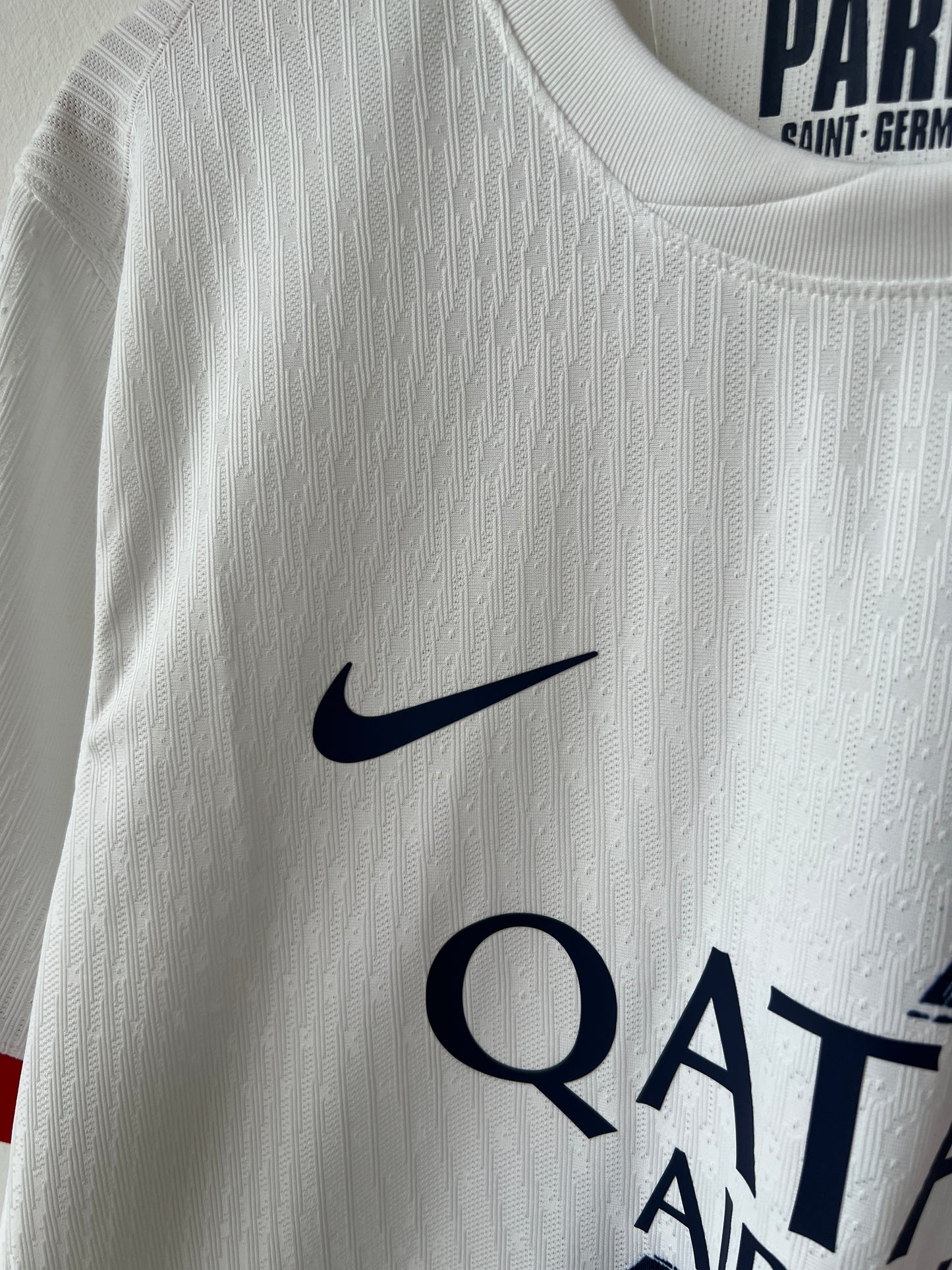 (L) PSG 2024-25 Away Player Version Shirt (NEW)