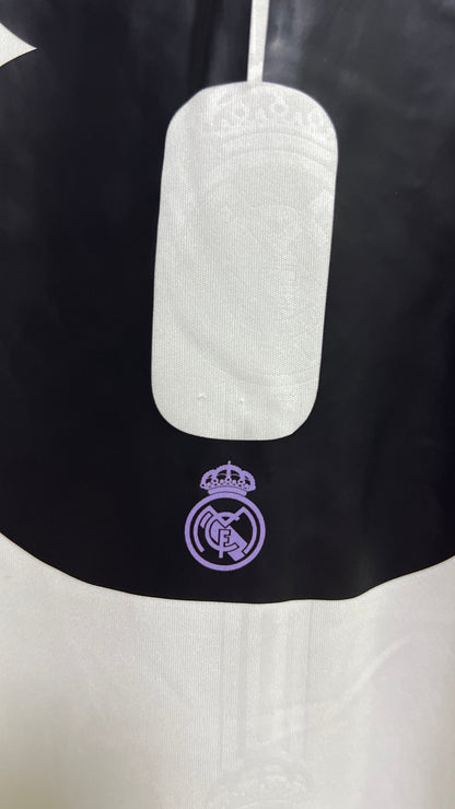 Real Madrid 2022-23 Home Shirt Kroos #8 (M)
