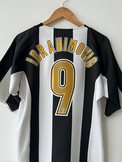 (M) Juventus 2004-05 Home Shirt Ibrahimovic #9