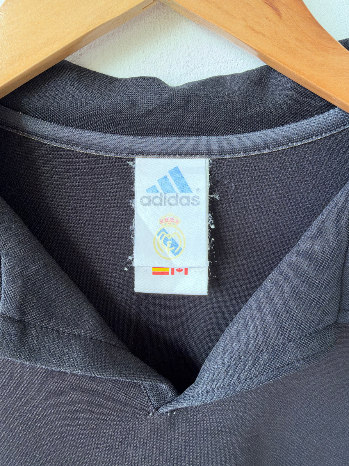 (M fits L) Real Madrid 2002-03 Away Shirt Ronaldo #11
