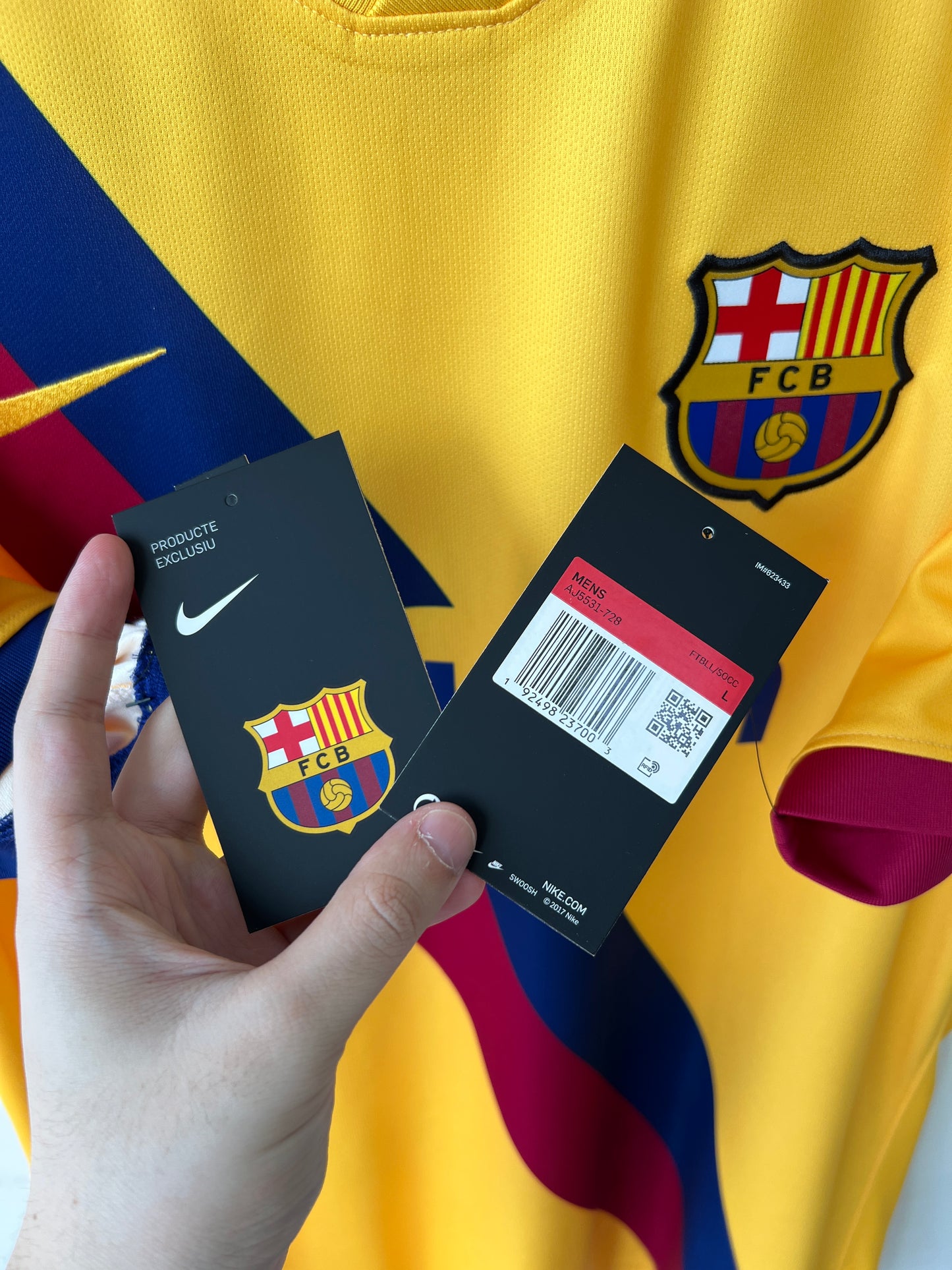 (L) Barcelona 2019-20 Away Shirt Messi #10 (NEW)