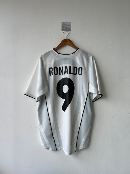 (L) Inter Milan 2001-02 Away Shirt Ronaldo #9