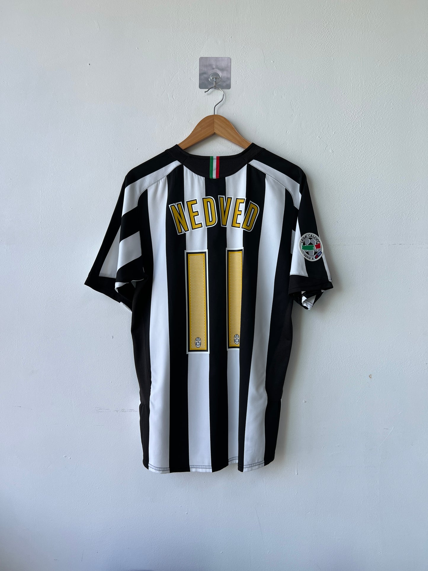 (M) Juventus 2005-06 Home Shirt Nedved #11
