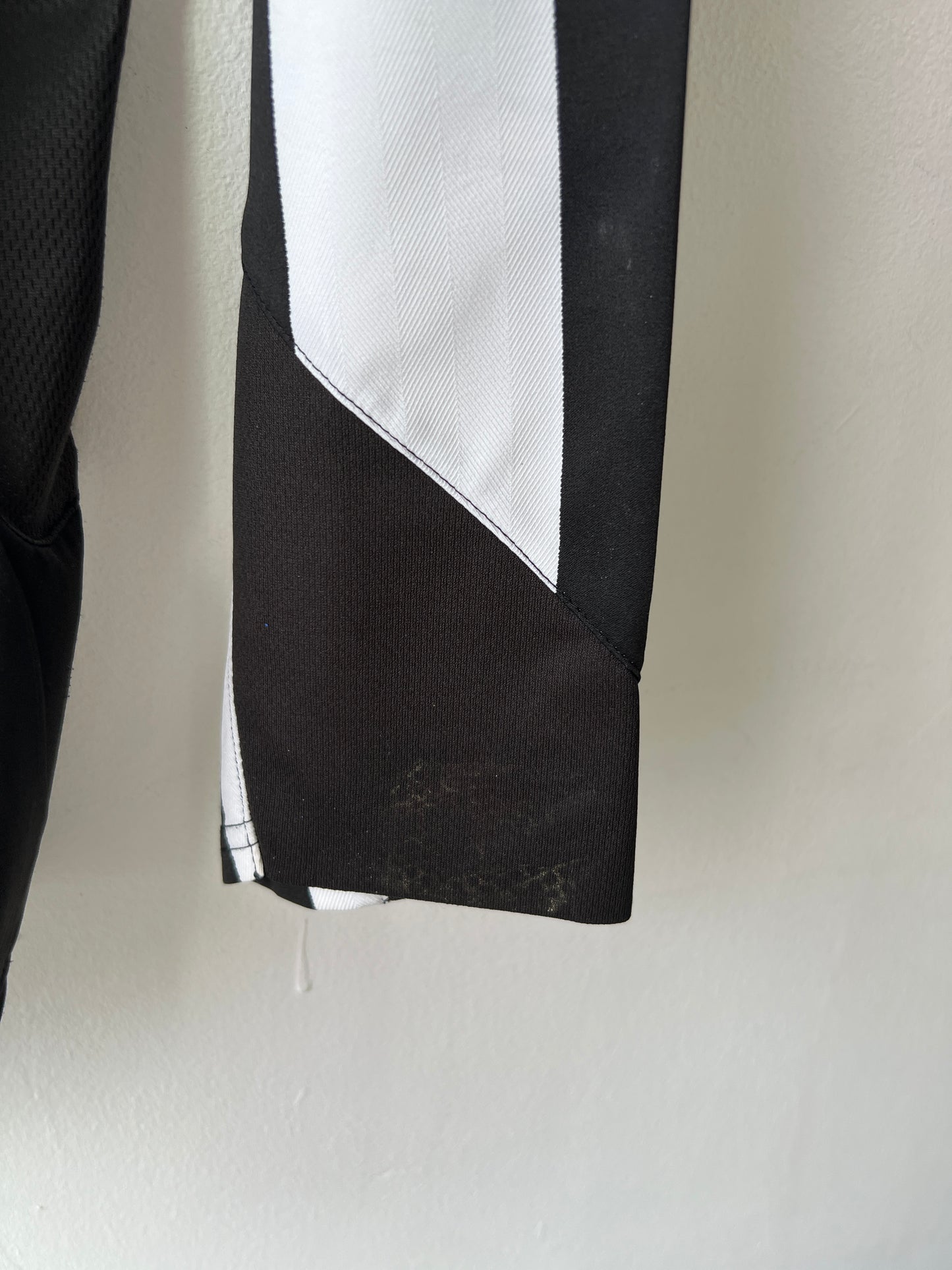 (M) Juventus 2005-06 Home Long Sleeve Shirt Nedved #11