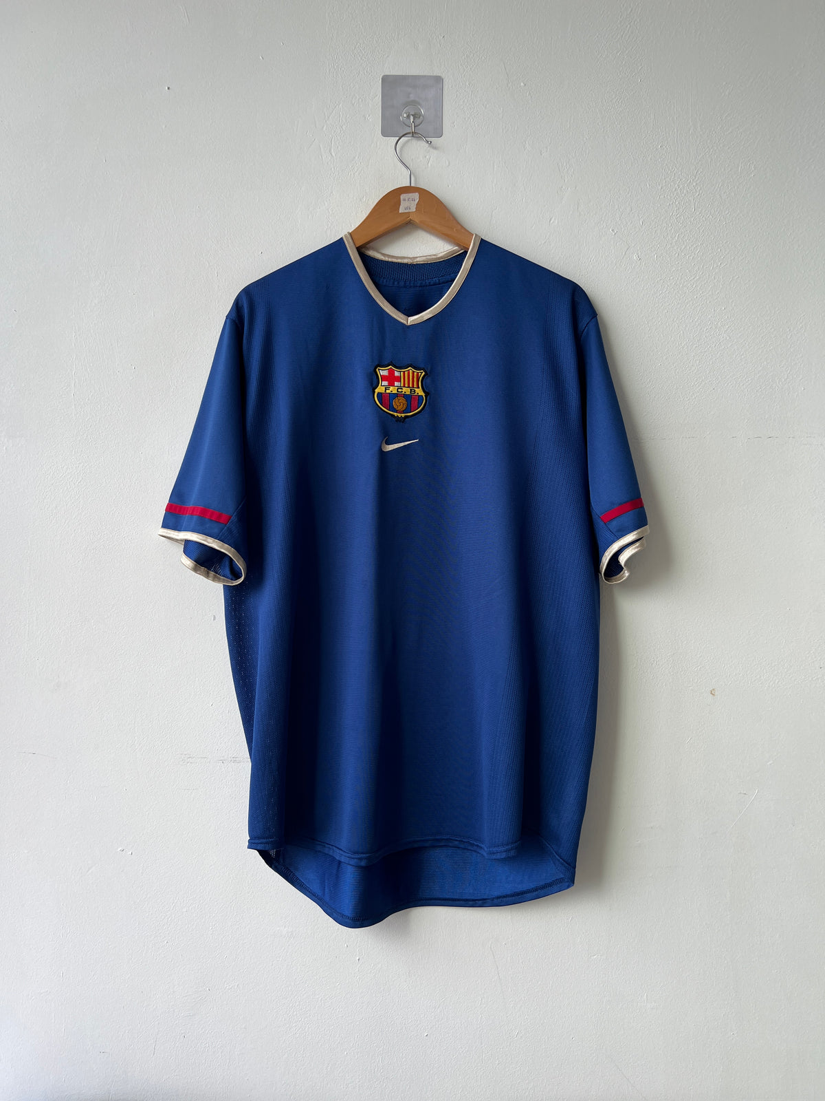 (L/XL) Barcelona 2001-02 Third Shirt Rivaldo #10