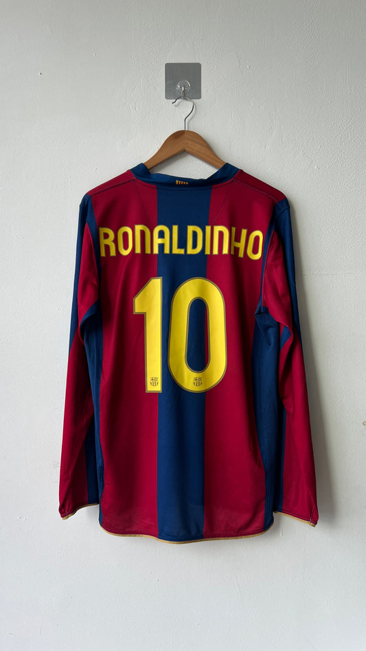 Barcelona 2007-08 Home L/S Shirt Ronaldinho #10 (M)