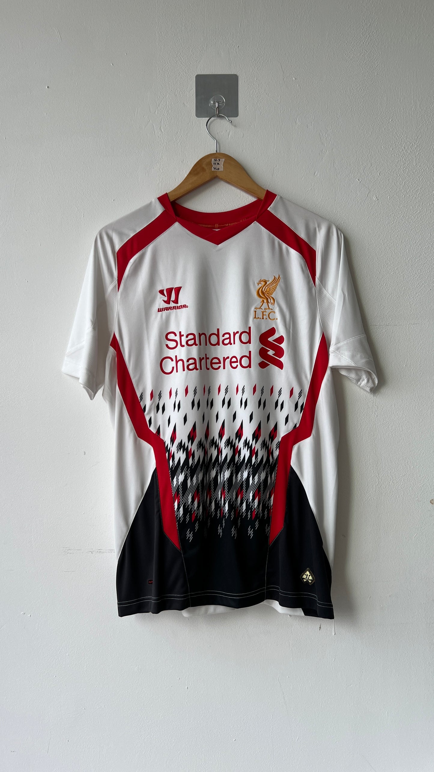 Liverpool 2013-14 Away Shirt Suarez #7 (M)