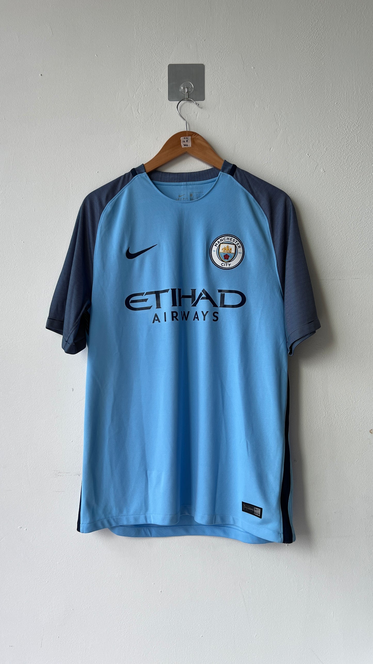 Manchester City 2016-17 Home Shirt Kun Aguero #10 (L)