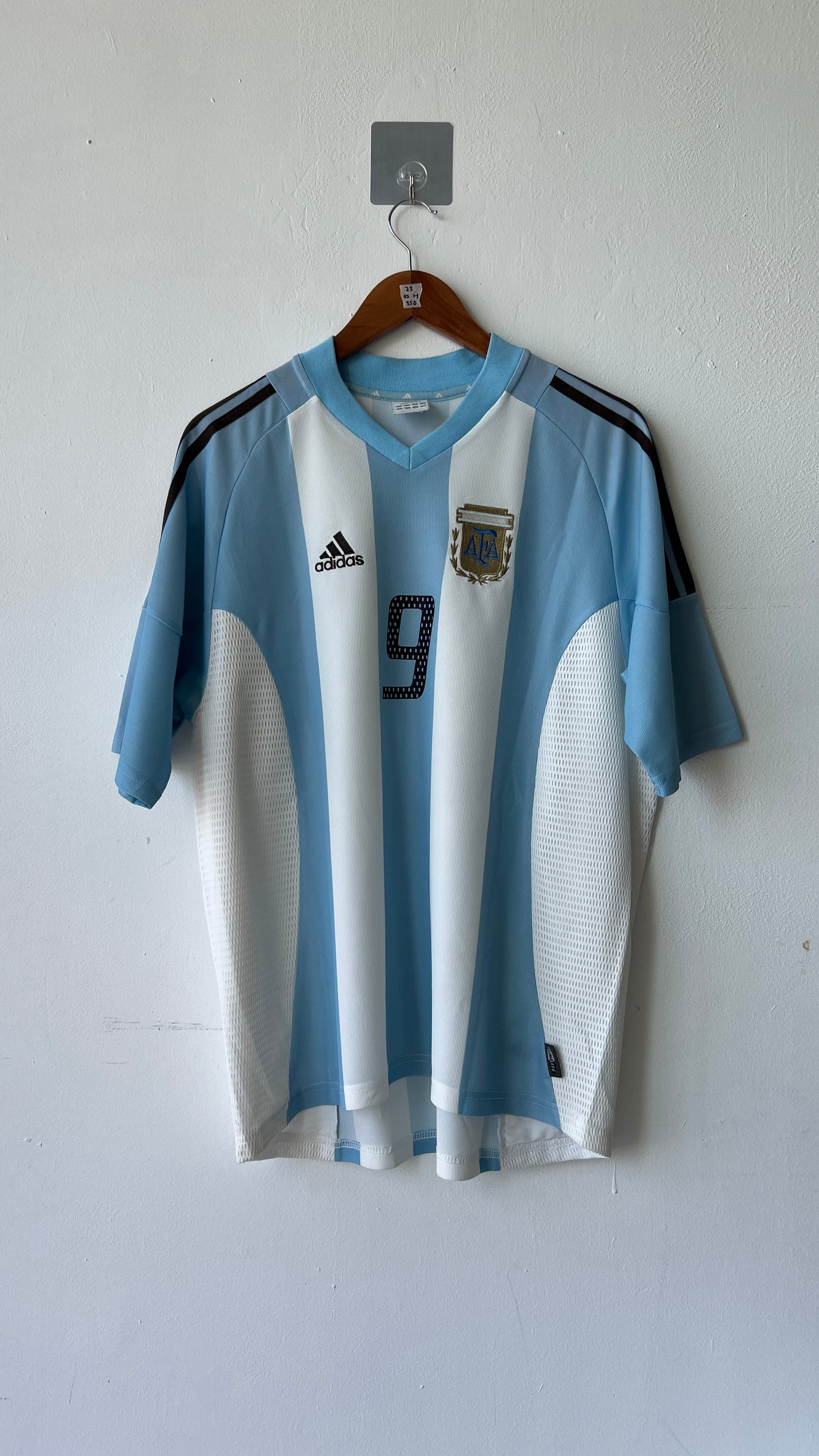 Argentina 2002 Home Shirt Batistuta #9 (L)