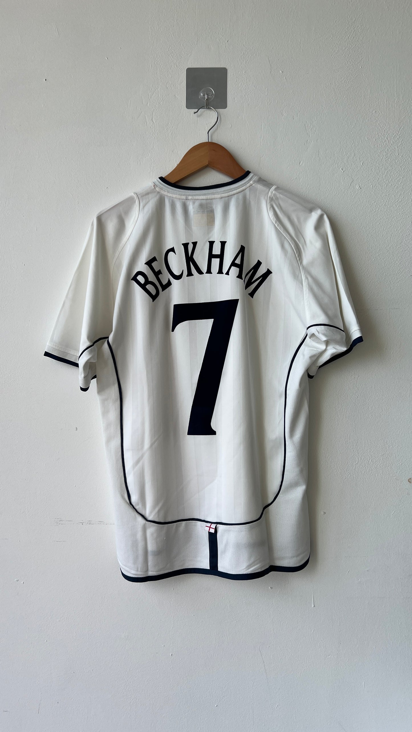 England 2001-03 Home Shirt Beckham #7 (M)