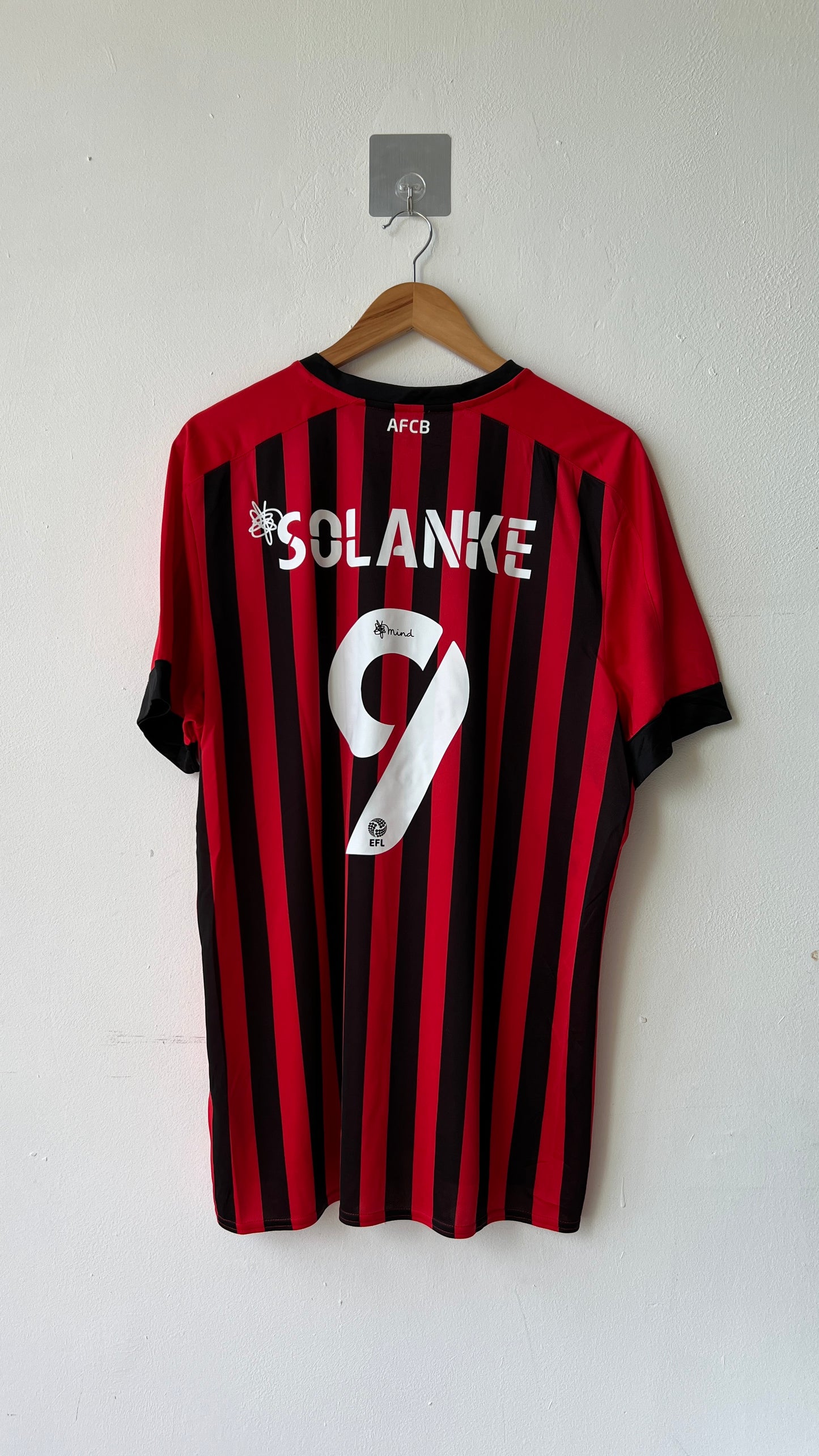 Bournemouth 2021-22 Home Shirt Solanke #9 (XL)