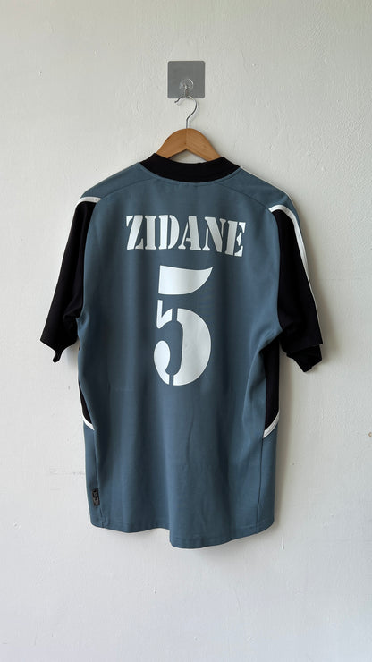 Real Madrid 2001-02 Third Shirt Zidane #5 (M)