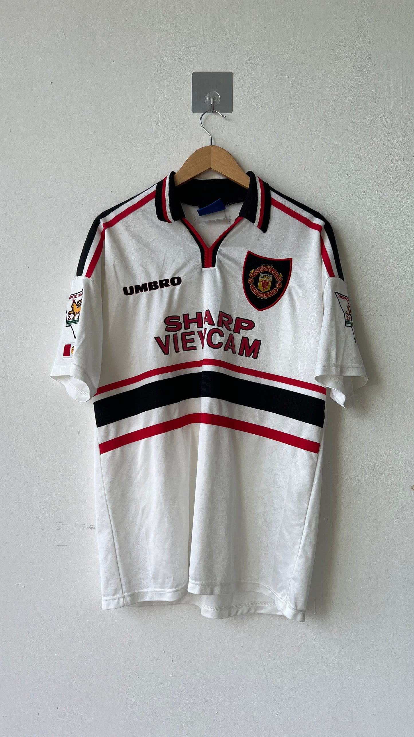 Manchester United 1997-99 Away Shirt Beckham #7 (XL)