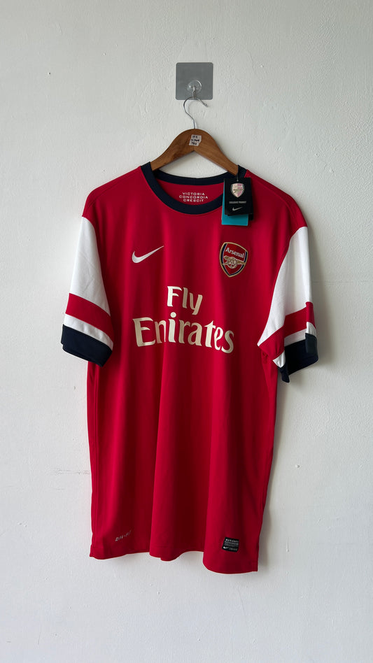 Arsenal 2012-14 Home Shirt Arteta #8 (XL) (Brand New)