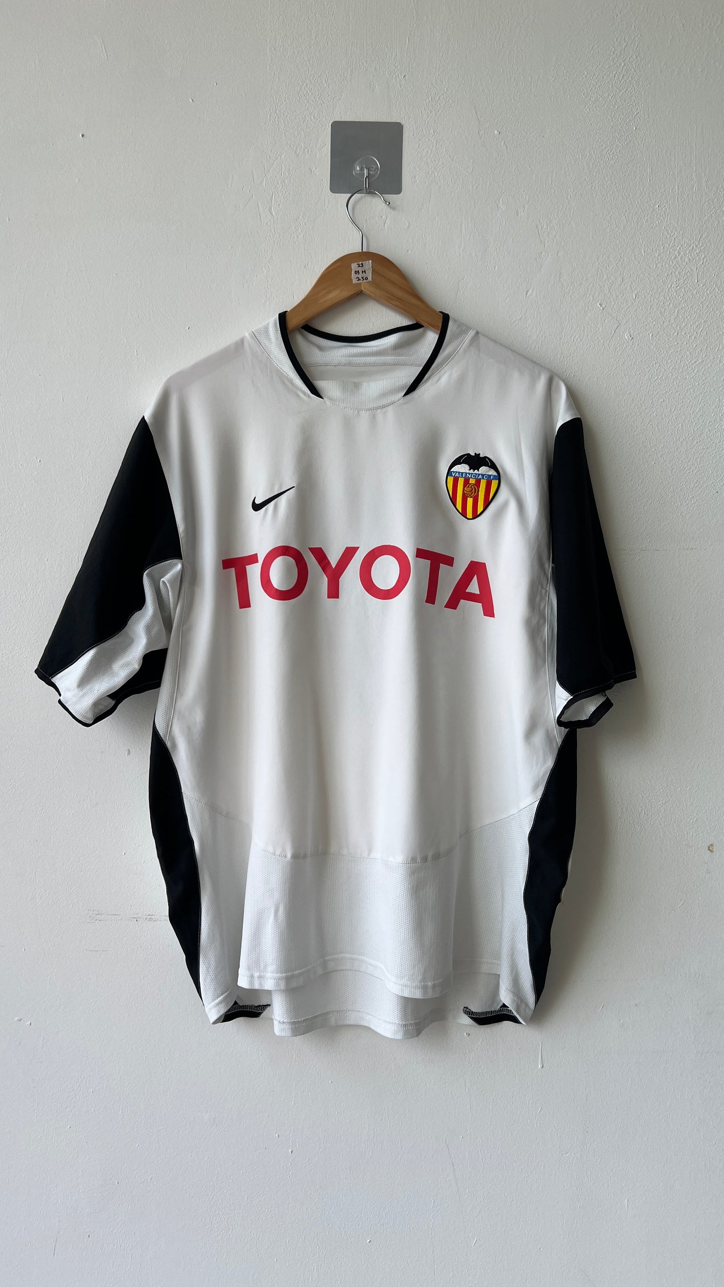 Valencia 2003-04 Home Shirt #7 (L)