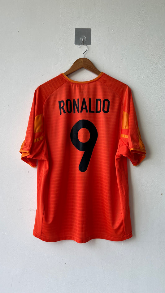 Inter Milan 2001-02 Third Shirt Ronaldo #9 (XL)