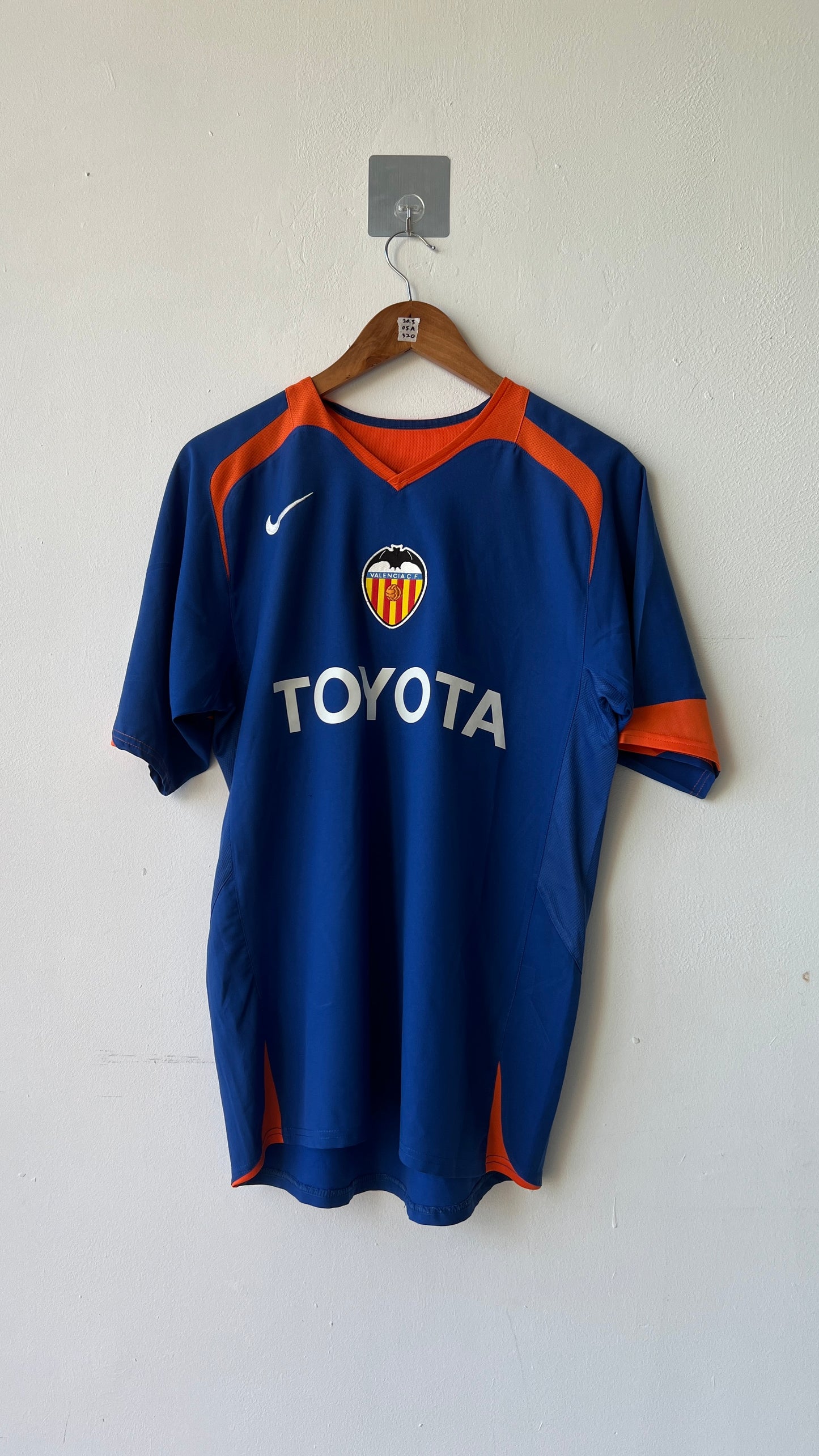 Valencia 2005-06 Away Shirt Aimar #21 (M)