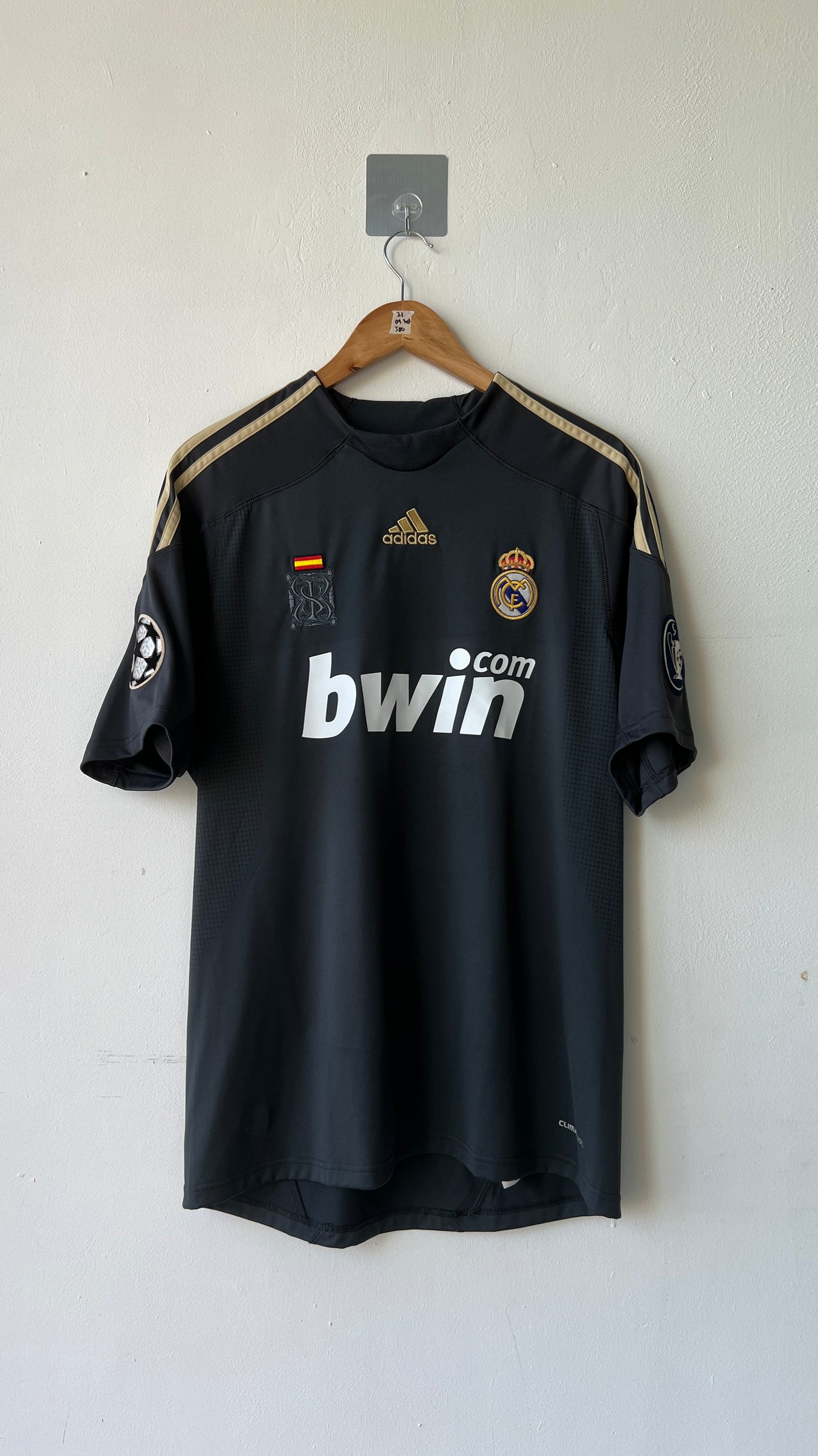 Real Madrid 2009-10 Third Shirt Ronaldo #9 (M)