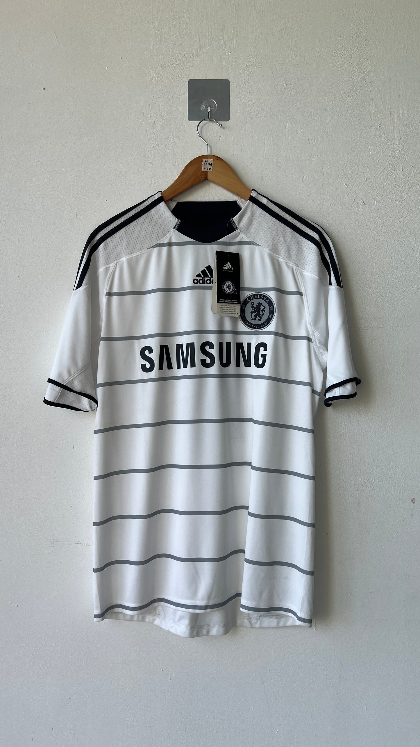 Chelsea 2009-10 Third Shirt Drogba #11 (M) (Brand New)