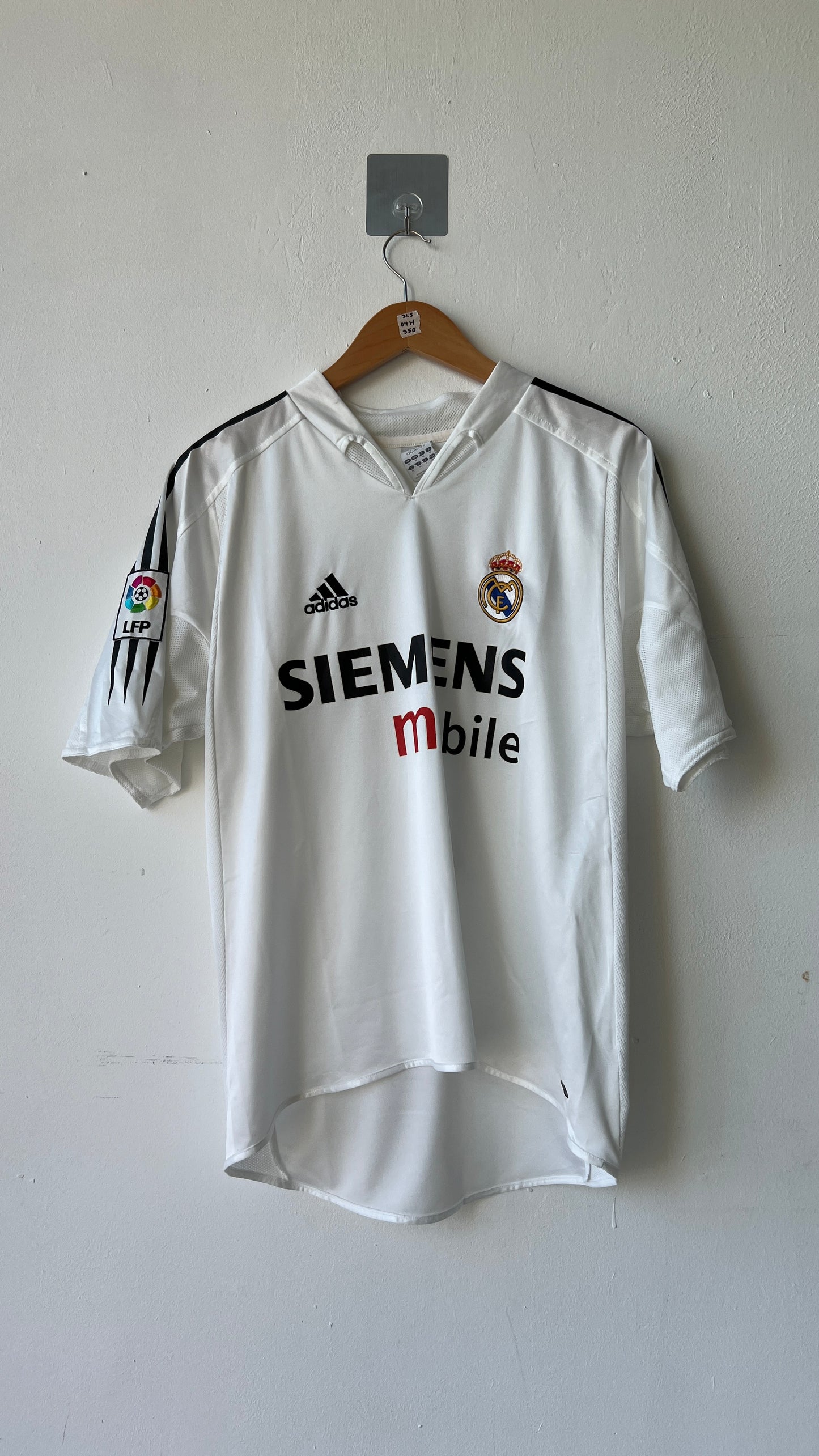 Real Madrid 2004-05 Home Shirt Ronaldo #9 (M)