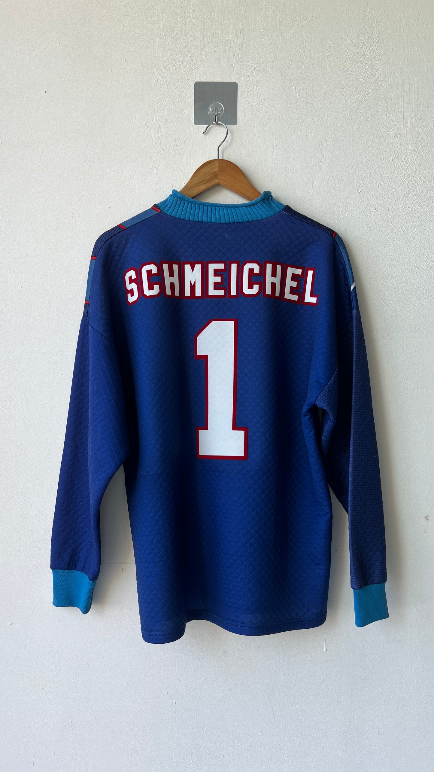 Manchester United 1995-97 Goalkeeper Shirt Schmeichel #1 (M)