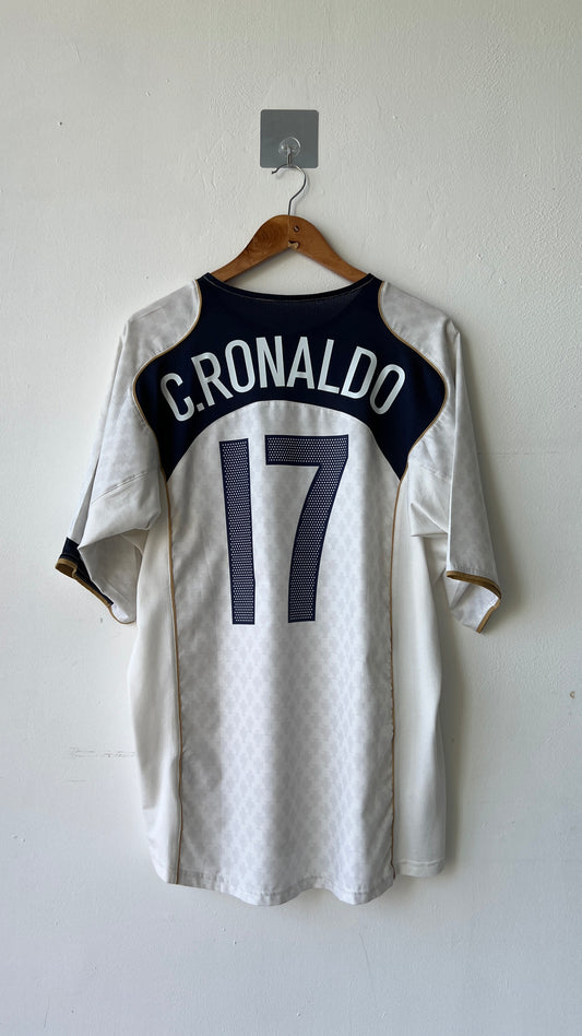 Portugal 2004 Away Shirt C.RONALDO 17 (XL)