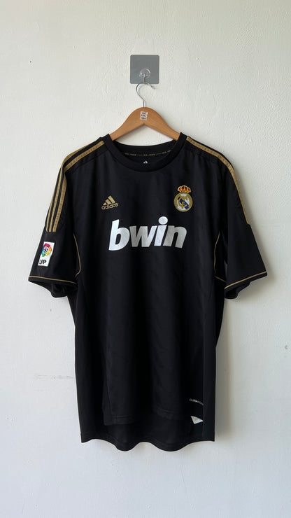 Real Madrid 2011-12 Away Shirt Kaka #8 (XL)