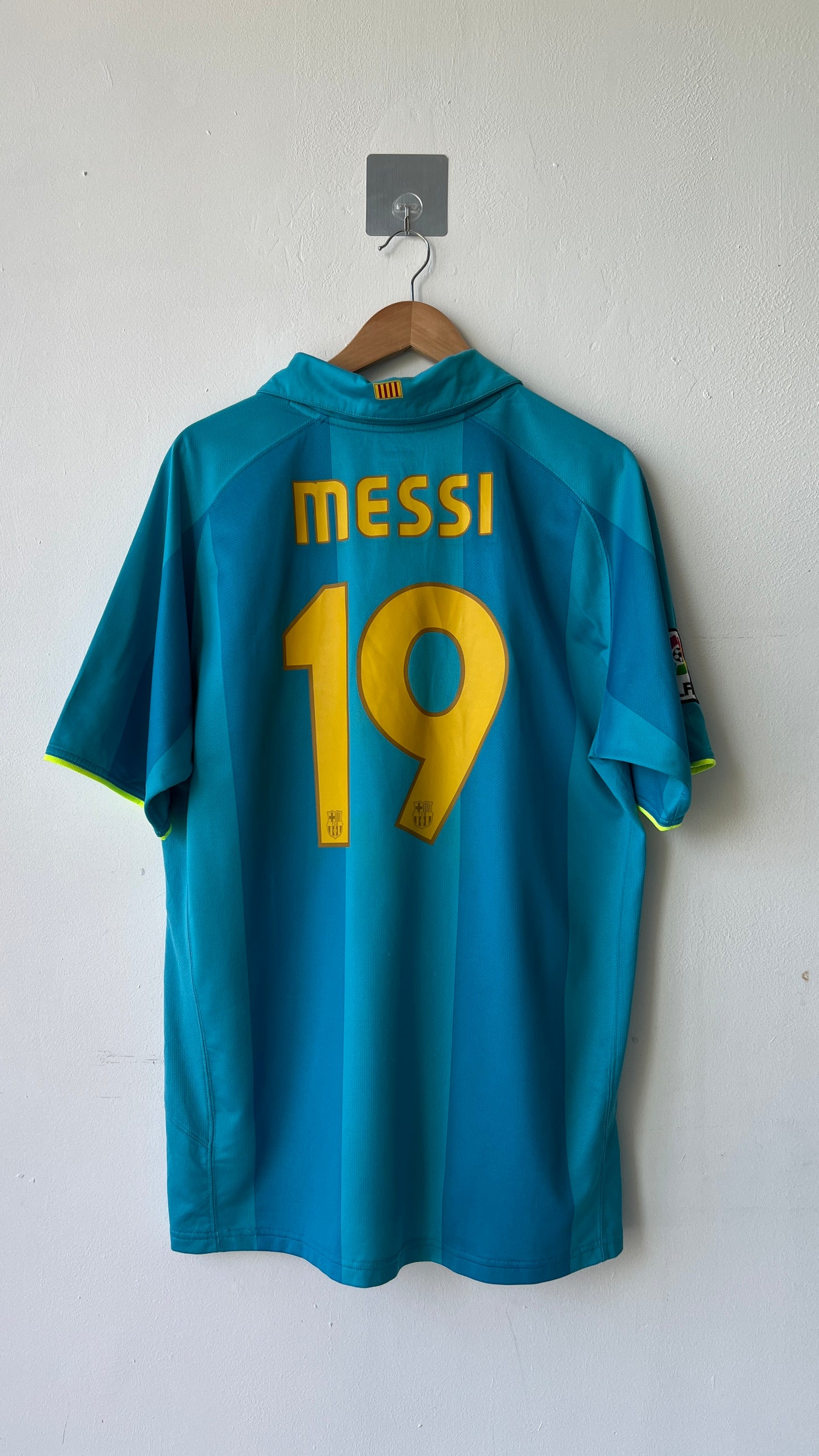 Barcelona 2007-09 Away Shirt Messi #19 (XL)