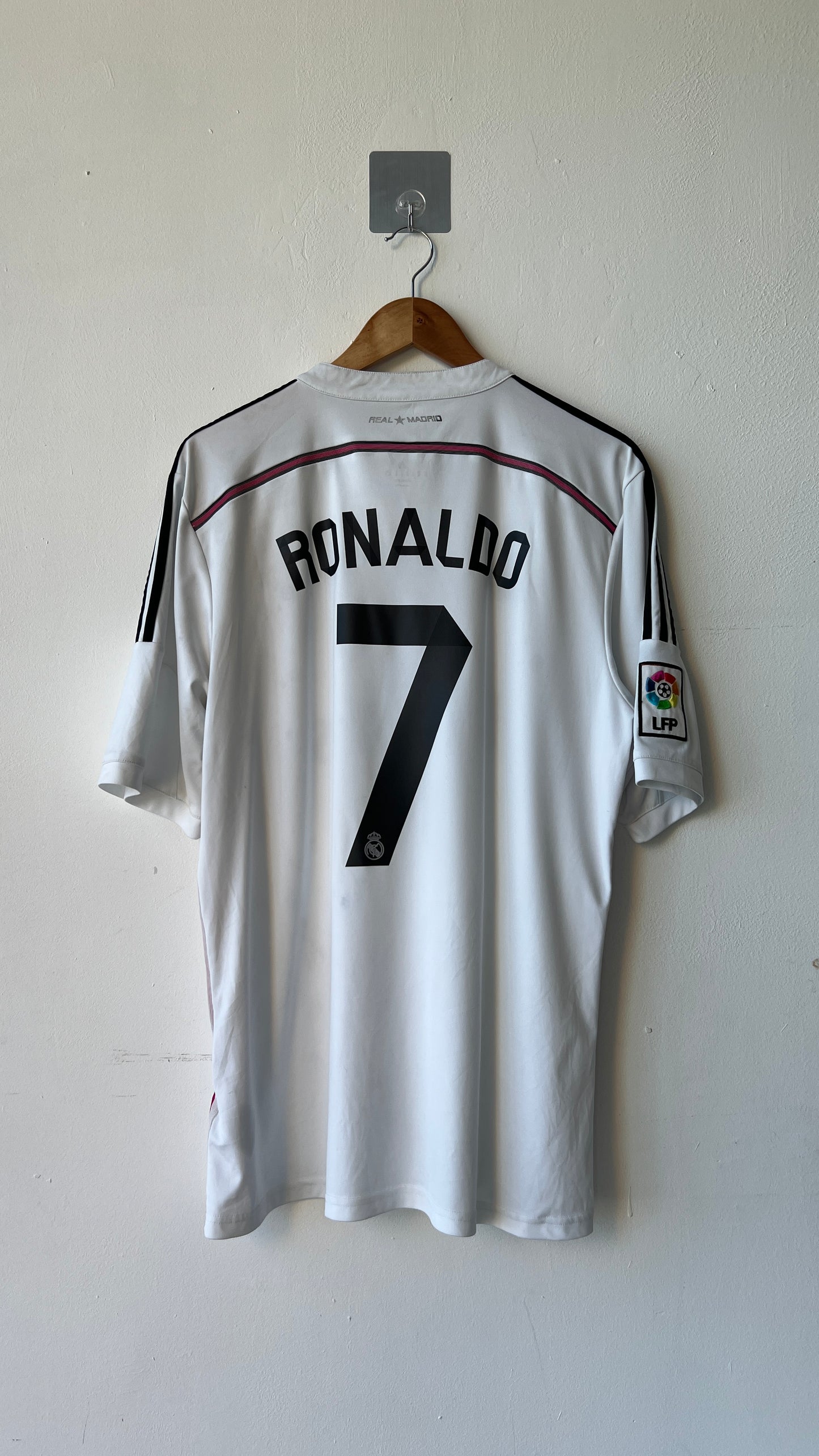 Real madrid 2014 2015 home shirt with a ronaldo cr7 nameset-authentic white vintage adidas jersey-back view